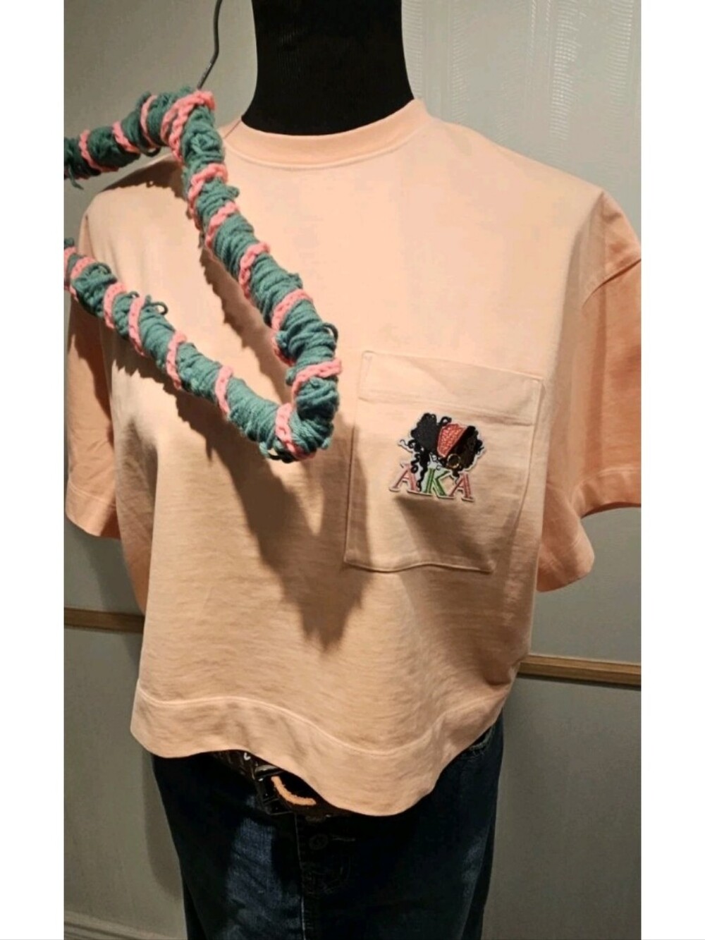NEW AKA Sorority Pink Oversized Crop SS Pocket Crewneck Cotton Top XS + Hangar